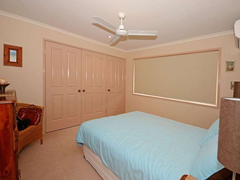 25 Oceanview Street, Point Vernon QLD 4655