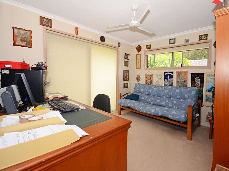 25 Oceanview Street, Point Vernon QLD 4655