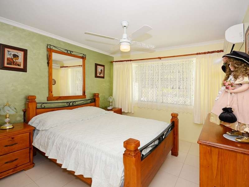 1/77 Freshwater Street, Torquay QLD 4655