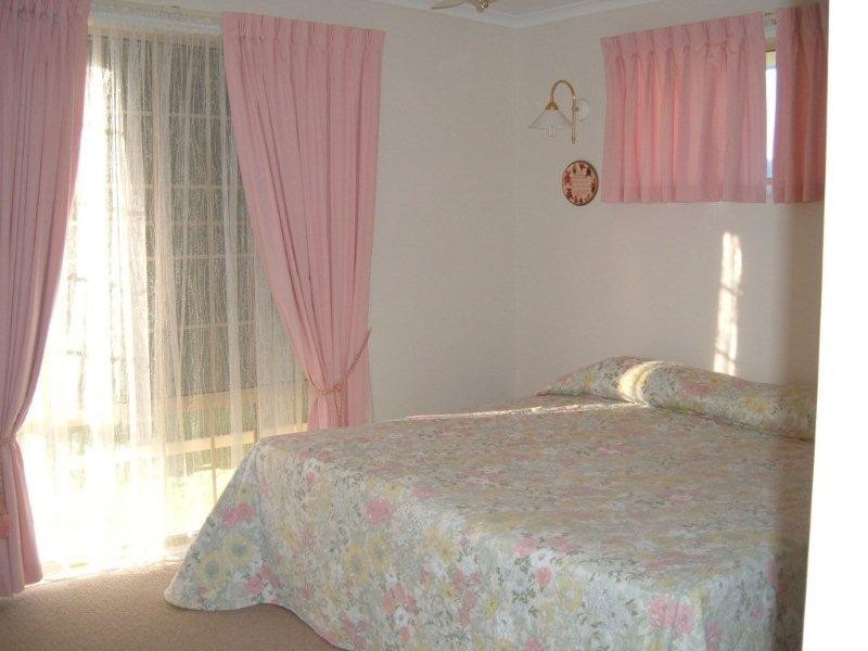 40 Galatea Street, Point Vernon QLD 4655