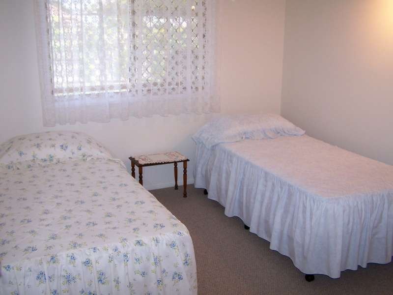 40 Galatea Street, Point Vernon QLD 4655