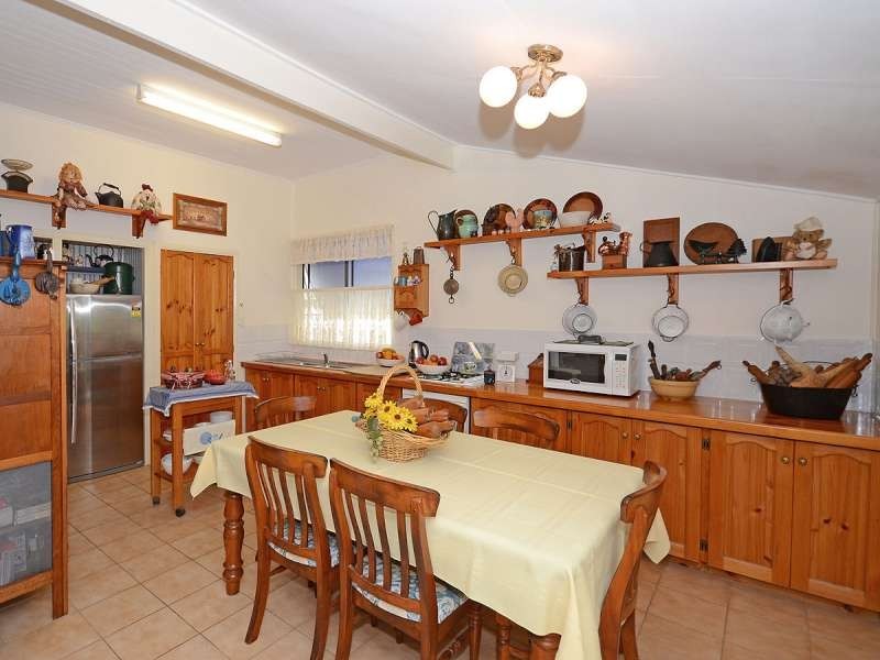 300 Torquay Terrace, Torquay QLD 4655