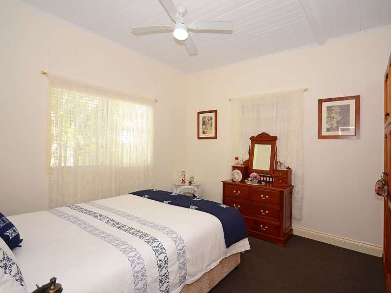300 Torquay Terrace, Torquay QLD 4655
