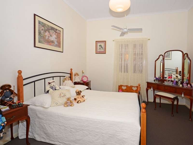 300 Torquay Terrace, Torquay QLD 4655