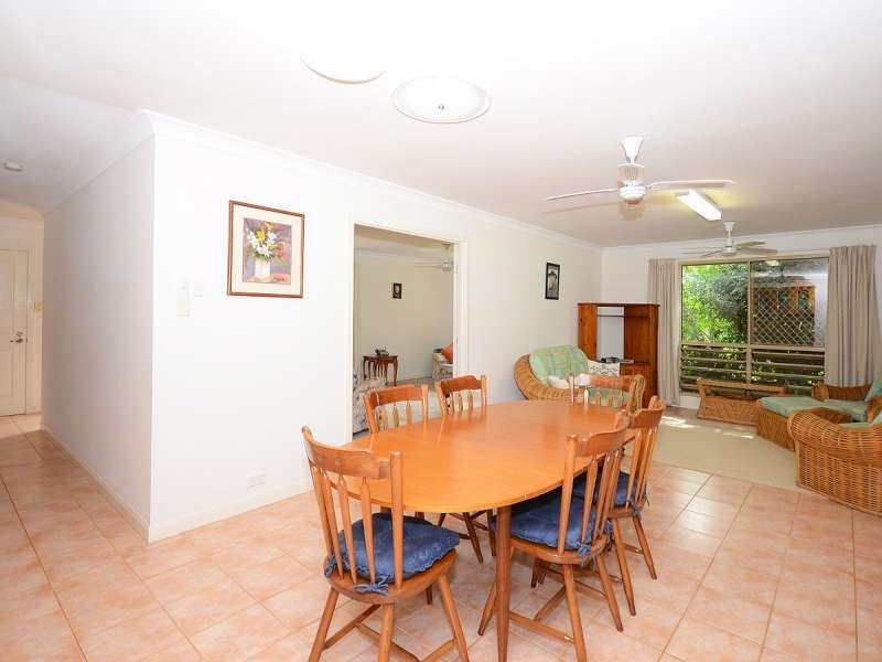 12 Marr Street, Point Vernon QLD 4655