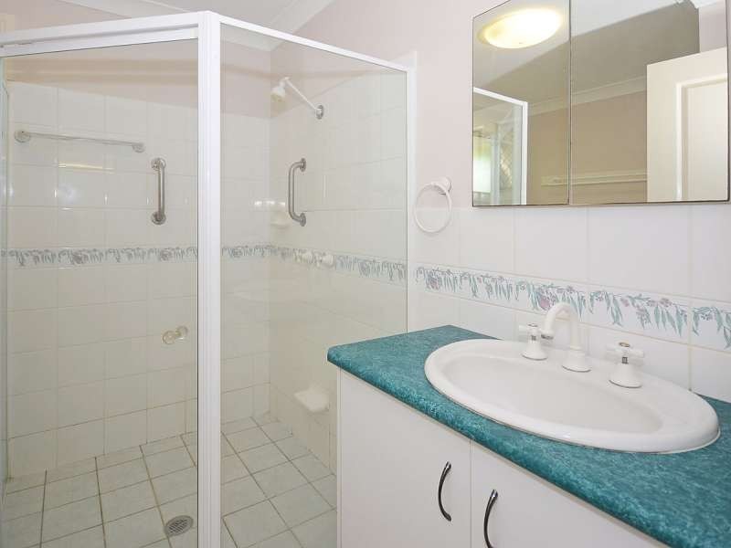 12 Marr Street, Point Vernon QLD 4655