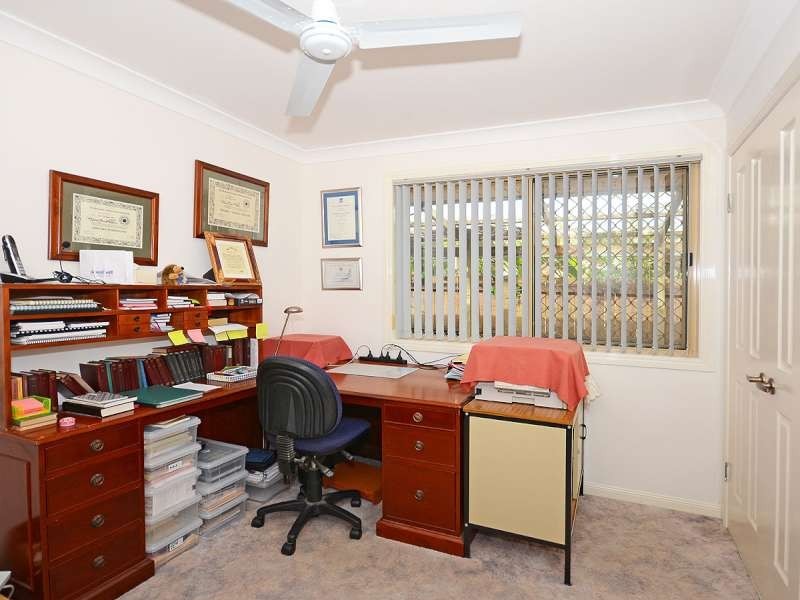 12 Marr Street, Point Vernon QLD 4655