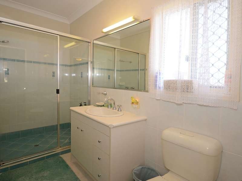 2 Noah Court, Dundowran QLD 4655