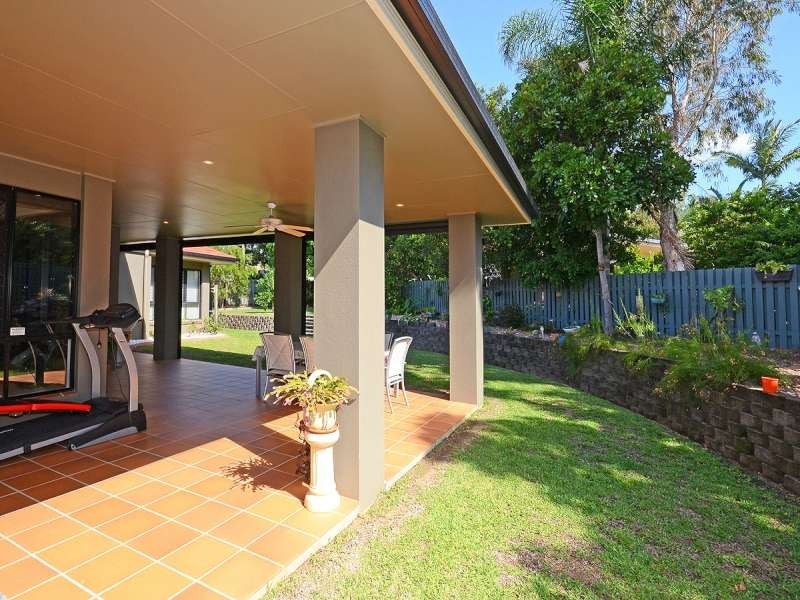 Point Vernon QLD 4655