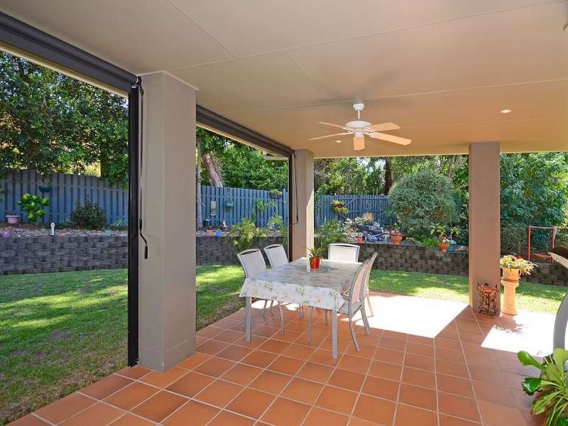 Point Vernon QLD 4655