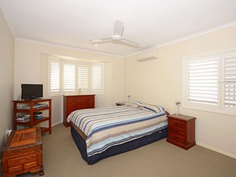 7 North Street, Point Vernon QLD 4655