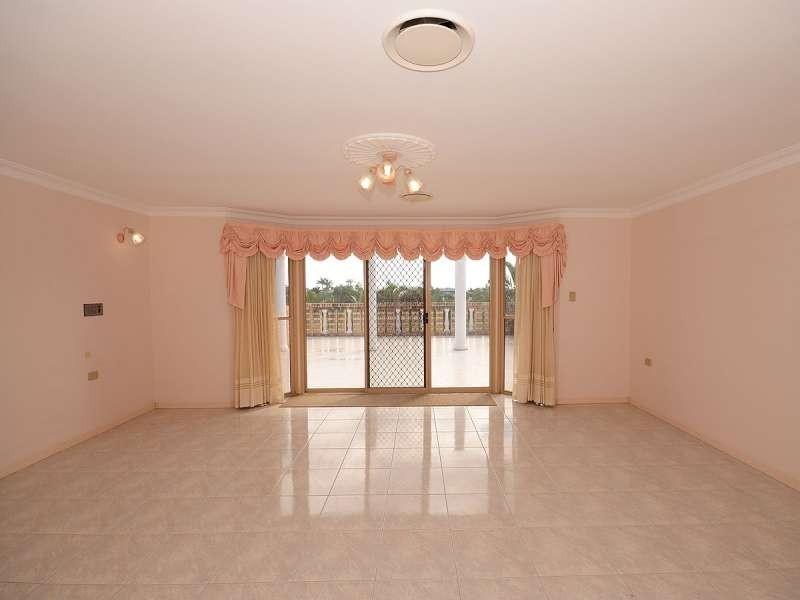 39 Royal Drive, Kawungan QLD 4655
