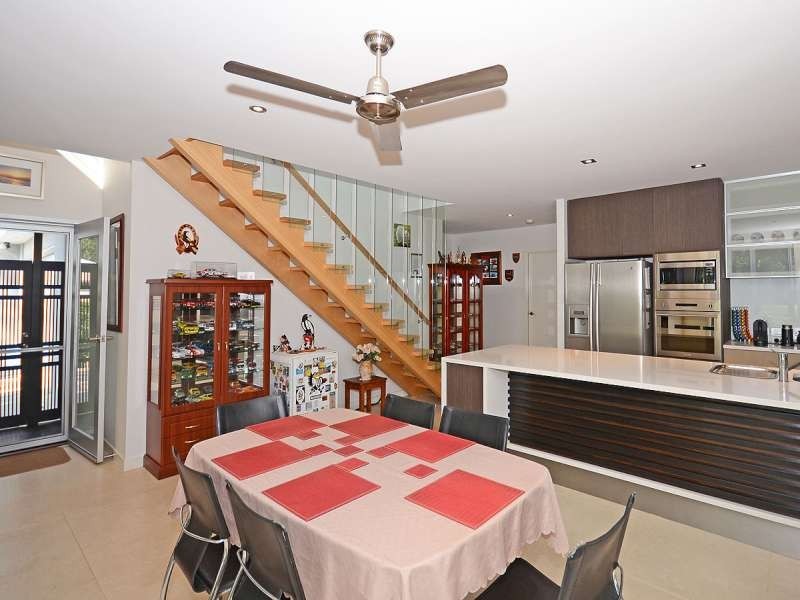 43 Lyons Street, Point Vernon QLD 4655