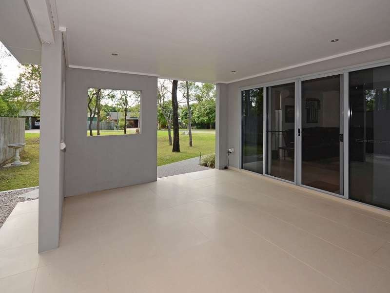 43 Lyons Street, Point Vernon QLD 4655