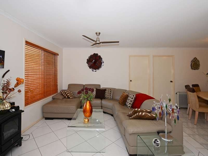 17 Madeleine Street, Torquay QLD 4655