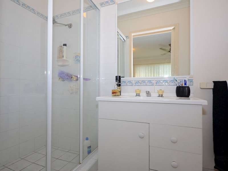 17 Madeleine Street, Torquay QLD 4655