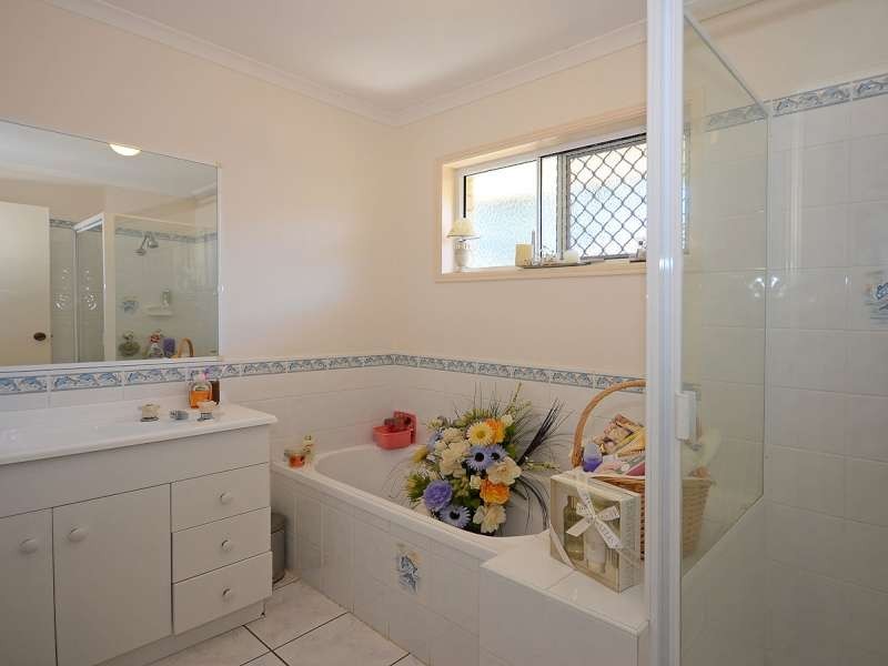 17 Madeleine Street, Torquay QLD 4655