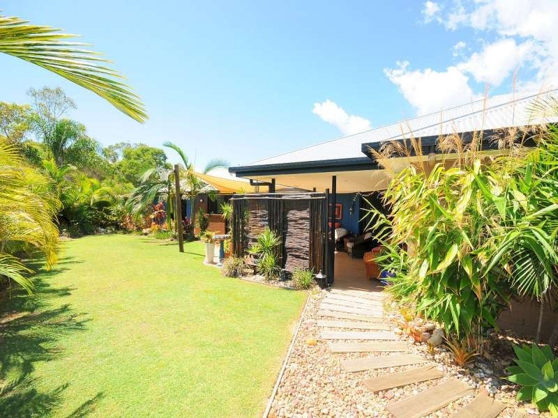 11 Layde Court, Urangan QLD 4655