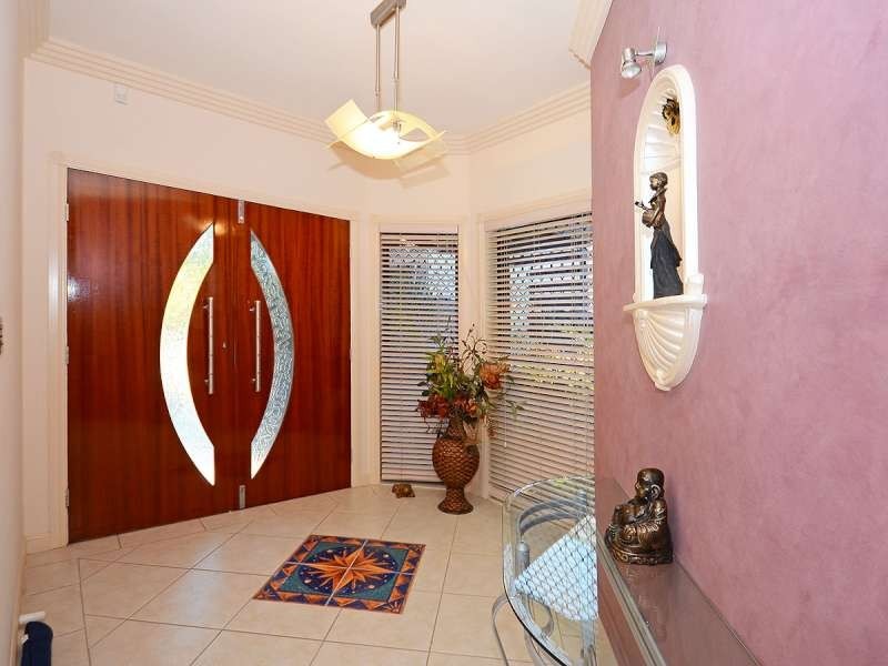 Point Vernon QLD 4655