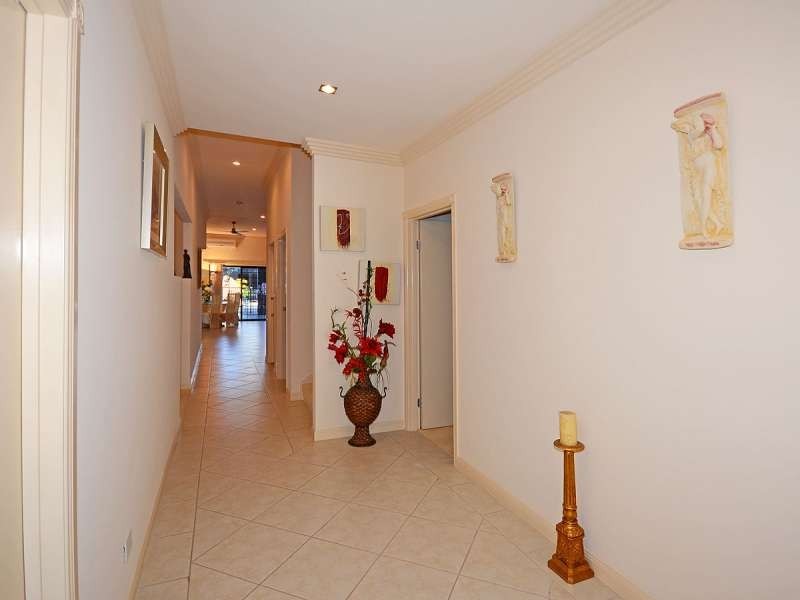 Point Vernon QLD 4655