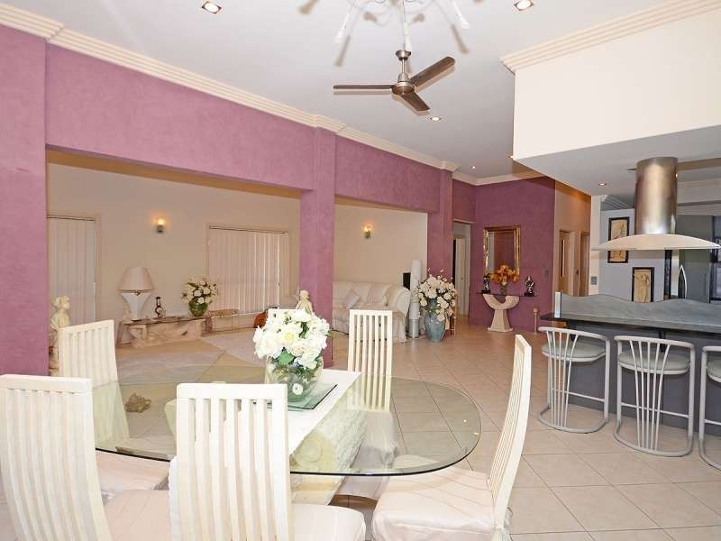 Point Vernon QLD 4655