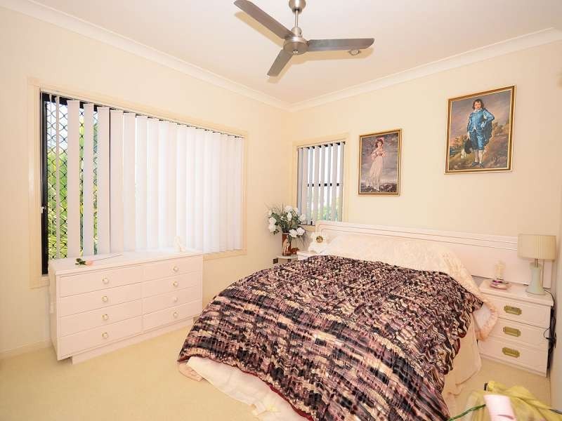 Point Vernon QLD 4655