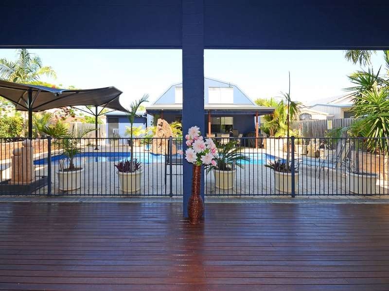 Point Vernon QLD 4655