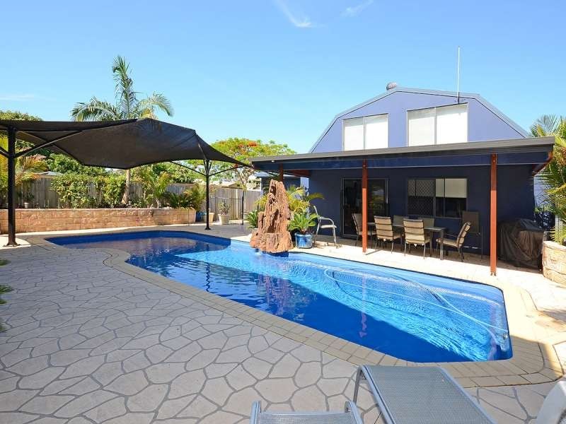 Point Vernon QLD 4655