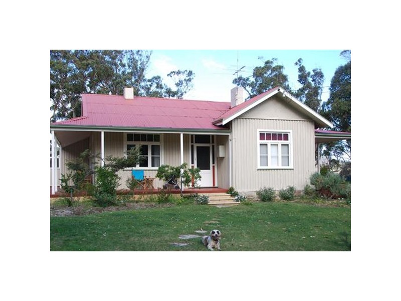 7 Arthur Highway, Dunalley TAS 7177