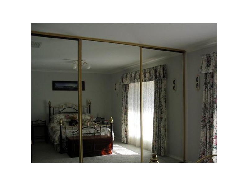 33  Fourth Street, Minlaton SA 5575