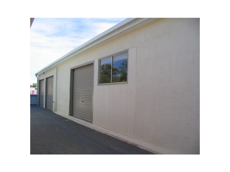 33  Fourth Street, Minlaton SA 5575