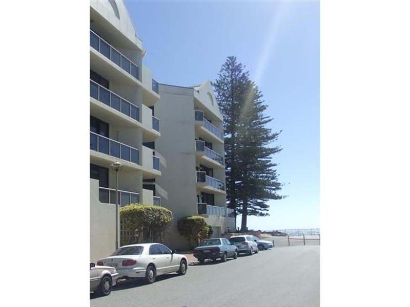 6/18  South Esplanade, Glenelg SA 5045
