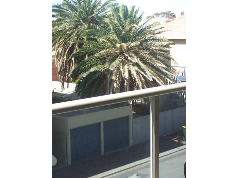 6/18  South Esplanade, Glenelg SA 5045