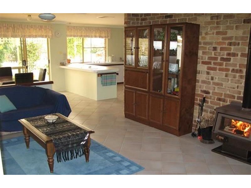 3 Korbel Close, Greenfields WA 6210