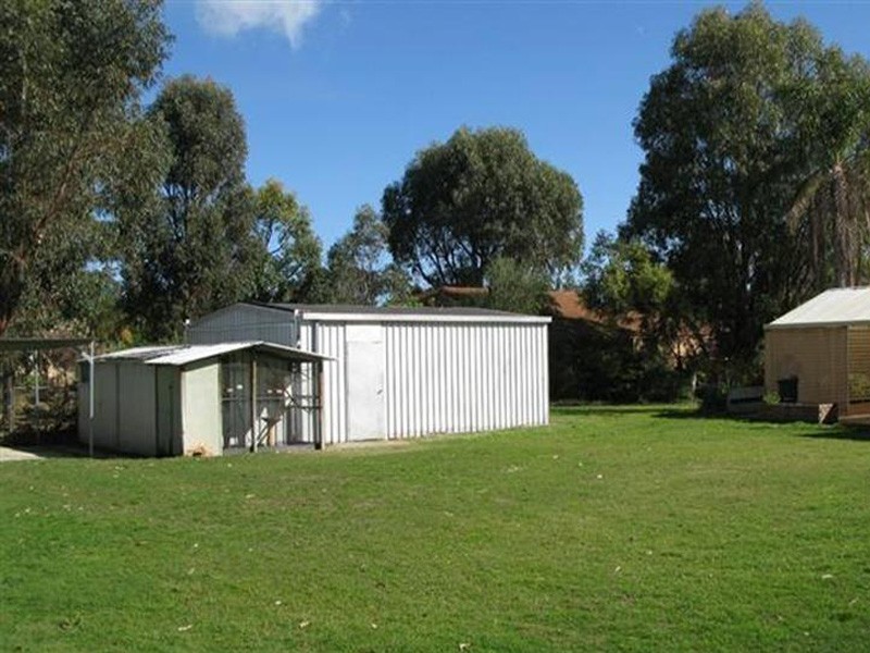 3 Korbel Close, Greenfields WA 6210