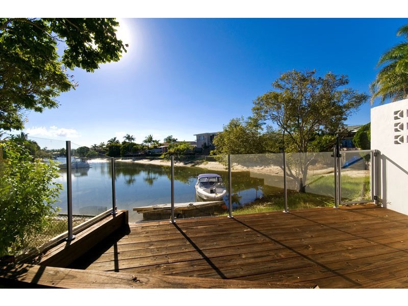 33 Rio Vista Boulevard, Broadbeach Waters QLD 4218
