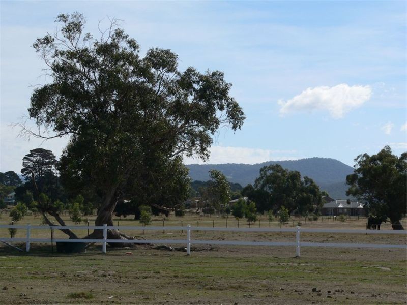 261 Sutherlands Road, Riddells Creek VIC 3431