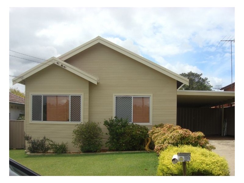 8 Brabyn Street, Denistone East NSW 2112