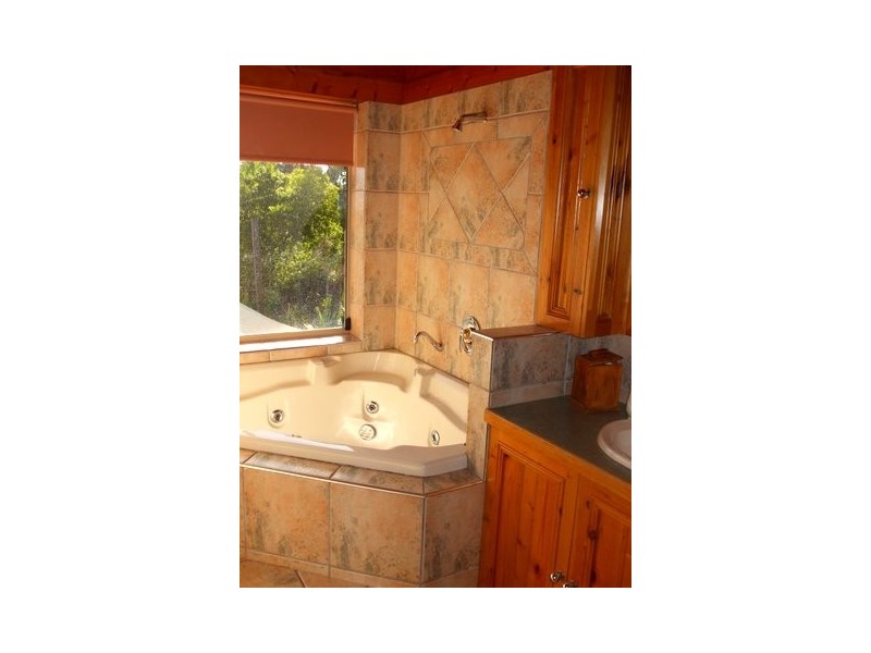 16 Nightingale Crescent, O’halloran Hill SA 5158