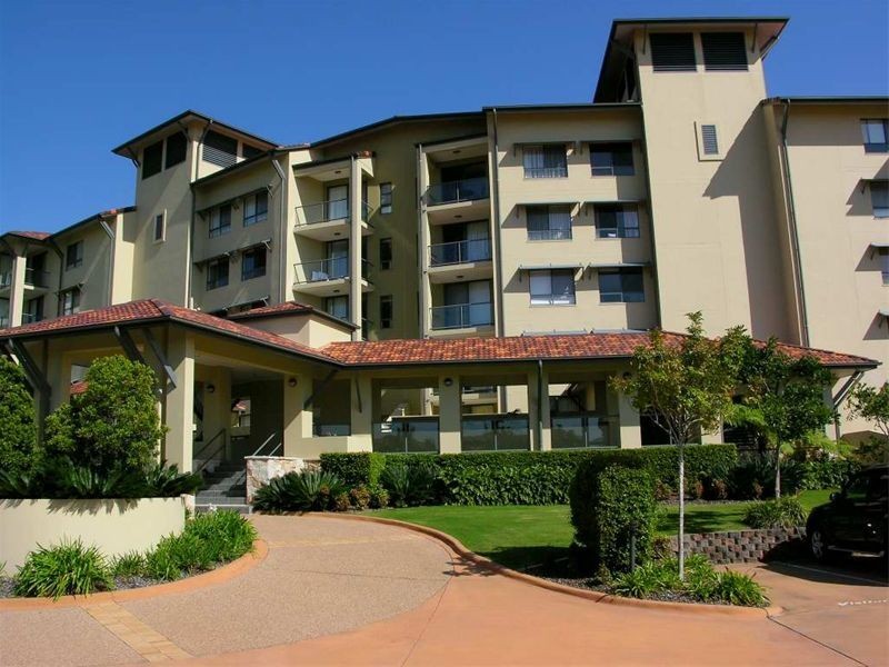76/1 Millenium Circuit, Pelican Waters QLD 4551