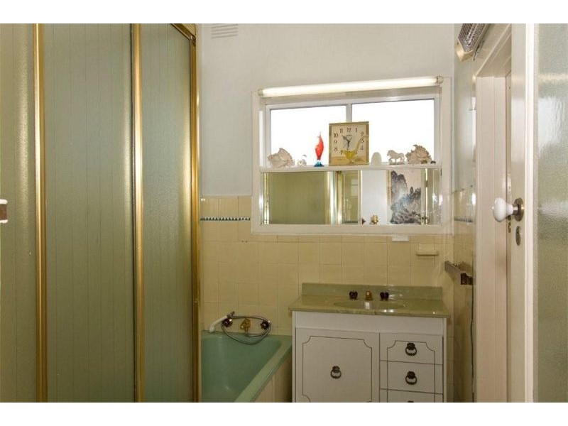 9 Oulton Street, Caulfield VIC 3162