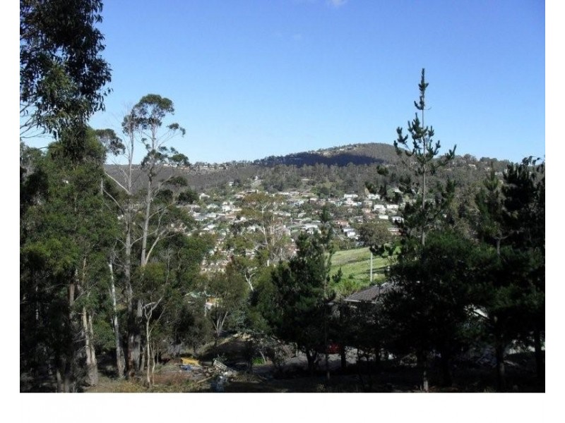 94 Liverpool Crescent, West Hobart TAS 7000