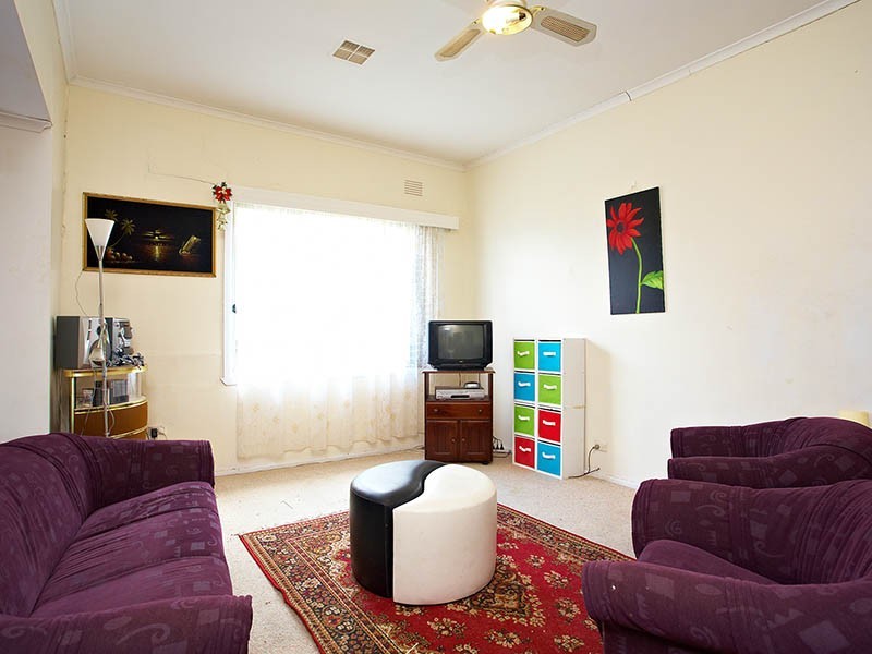 9 Coolamon Street, Sunshine VIC 3020