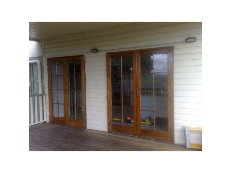 75 Downs Street, North Ipswich QLD 4305