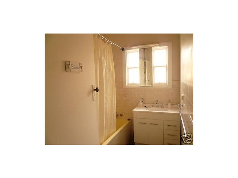 20 Rockley Street, Nhill VIC 3418