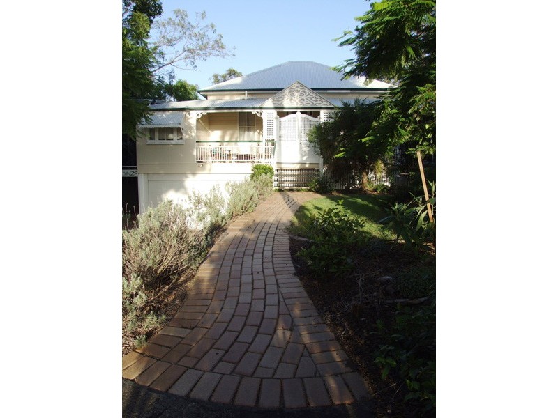 23 Burnett St, Sadliers Crossing QLD 4305