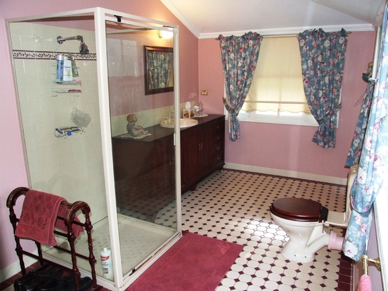23 Burnett St, Sadliers Crossing QLD 4305