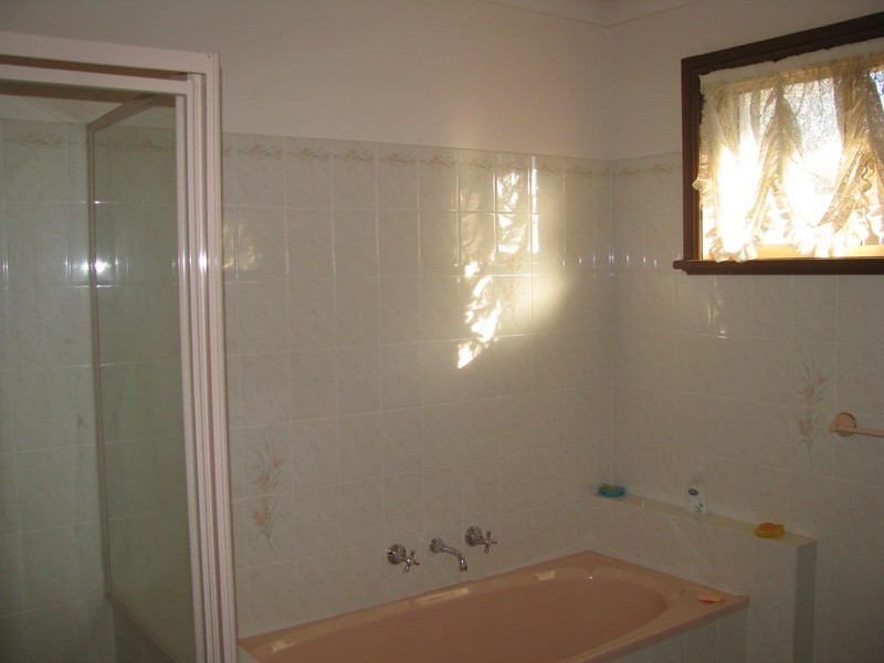 8 Jeeba Place Glenfield, Wagga Wagga NSW 2650