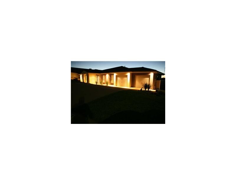 12 Balala Court Hilltop, Wagga Wagga NSW 2650
