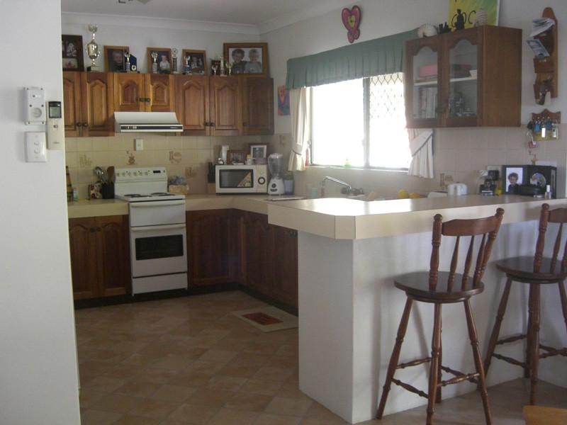 5 Lamberts Rd, Sarina QLD 4737